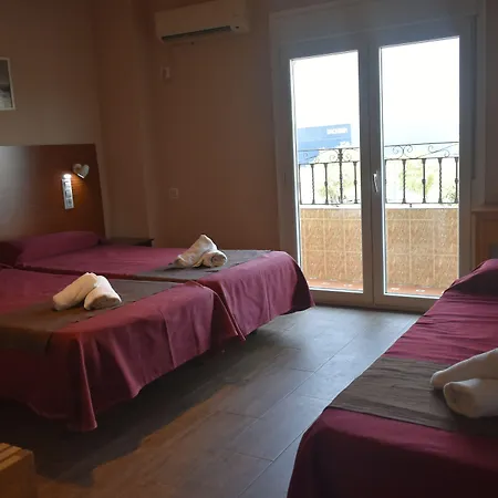 Hostal Alamare-2