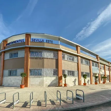 Apartamentos Sevilla Este by QHotels-3