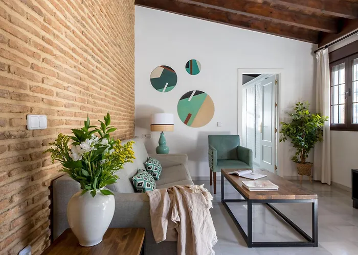 Triana Boutique Apartments By Hommyhome Siviglia