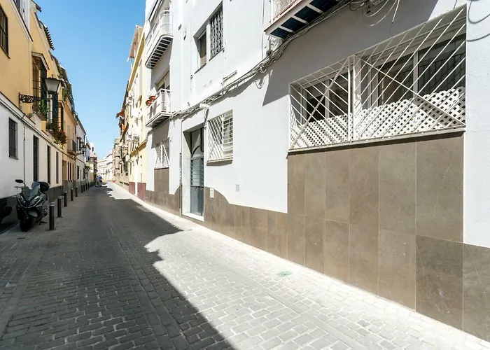Triana 3 Bedrooms & 2 Bath Parking Included Séville acceptant les animaux